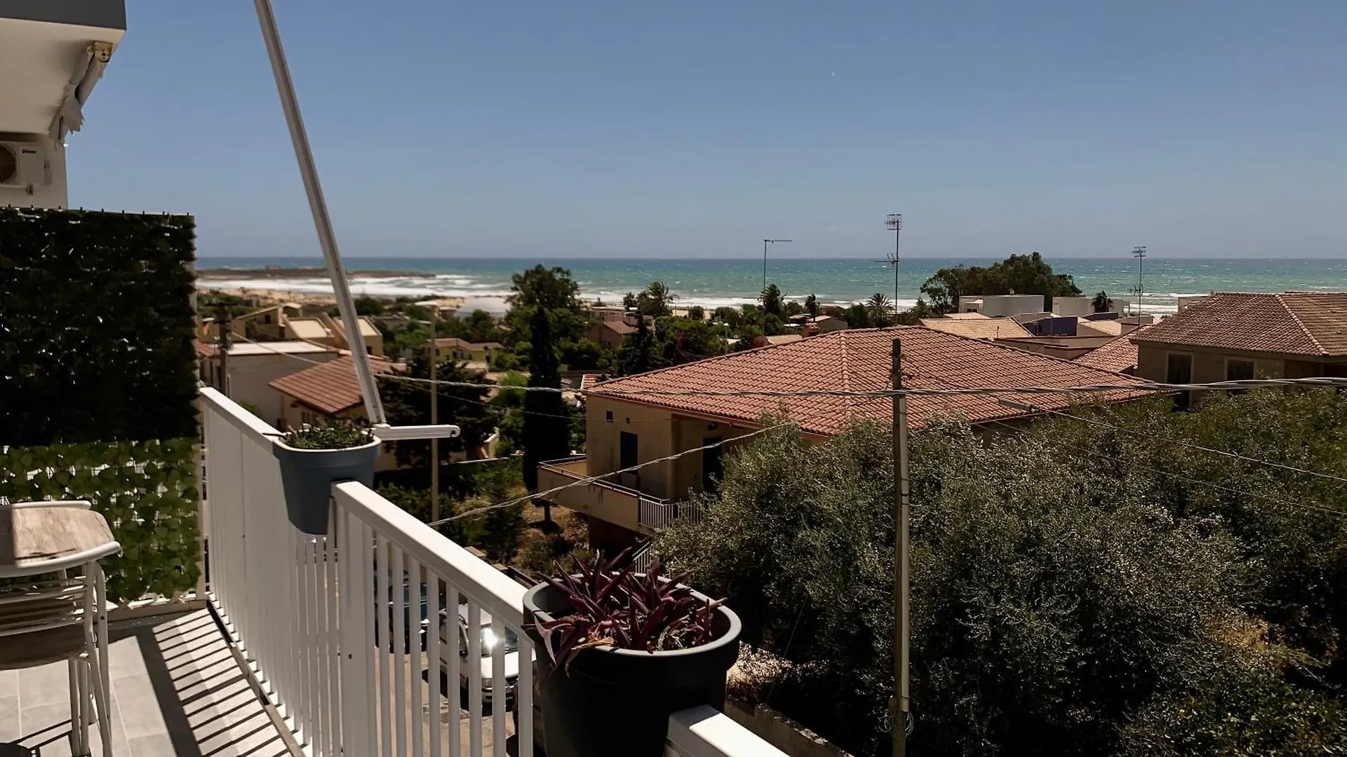 Andrea\'S Home location